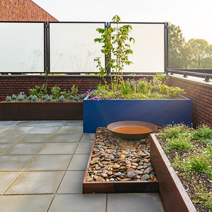 Rasenkante Cortenstahl mit gekantetem Oberrand | 2300 x 2 x 150 mm (Preis pro Stück)