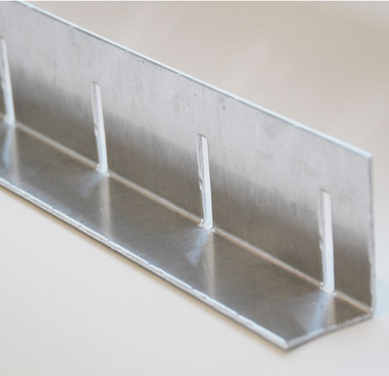 Dakrandprofiel 40/60 – aluminium L-profiel geperforeerd | Per 200 cm