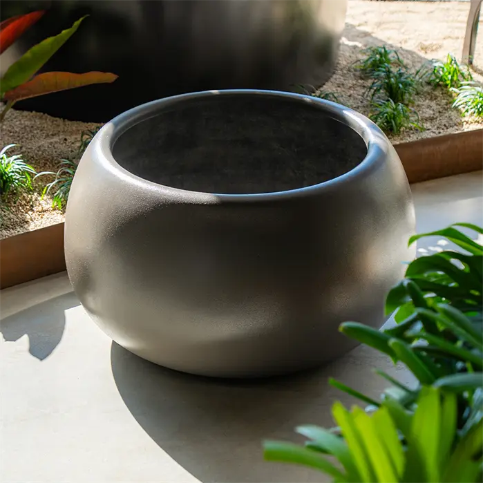 Voorbeeld polyester plantenbak MERO