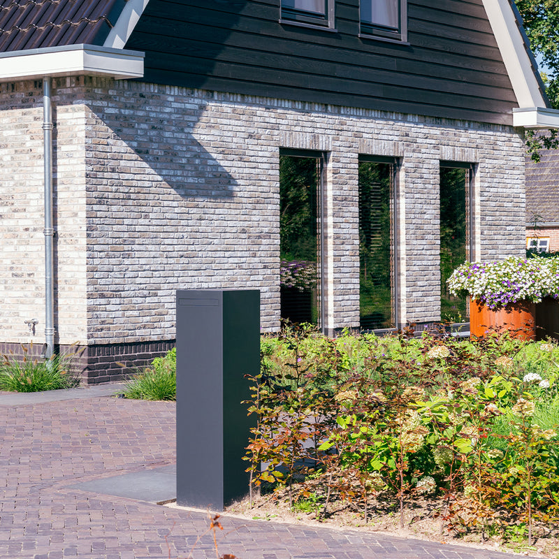 Aluminium Briefkasten NOX | 35 × 35 × 120 cm
