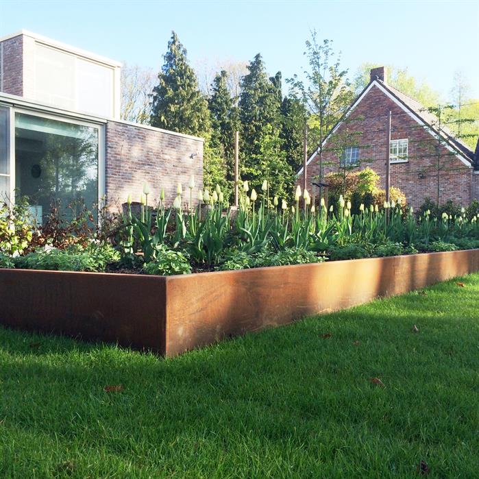 Kantopsluiting corten - gezette rand binnenhoek 300x2x200 mm