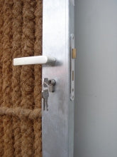 Noise-Reducer SA-36 Tür mit Zylinderschloss | B100 x H200 cm